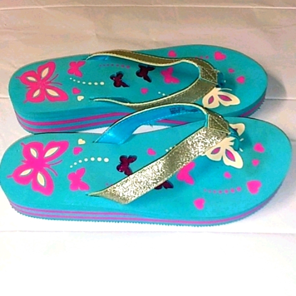 PRICE🔽 Girl Aqua Flip Flops
